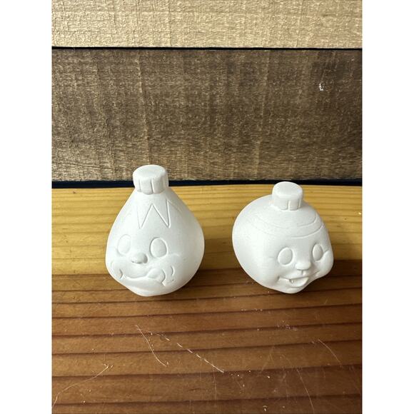 Ready To Paint Small Ornament Table Decor Set Of 2 - Picture 1 of 6